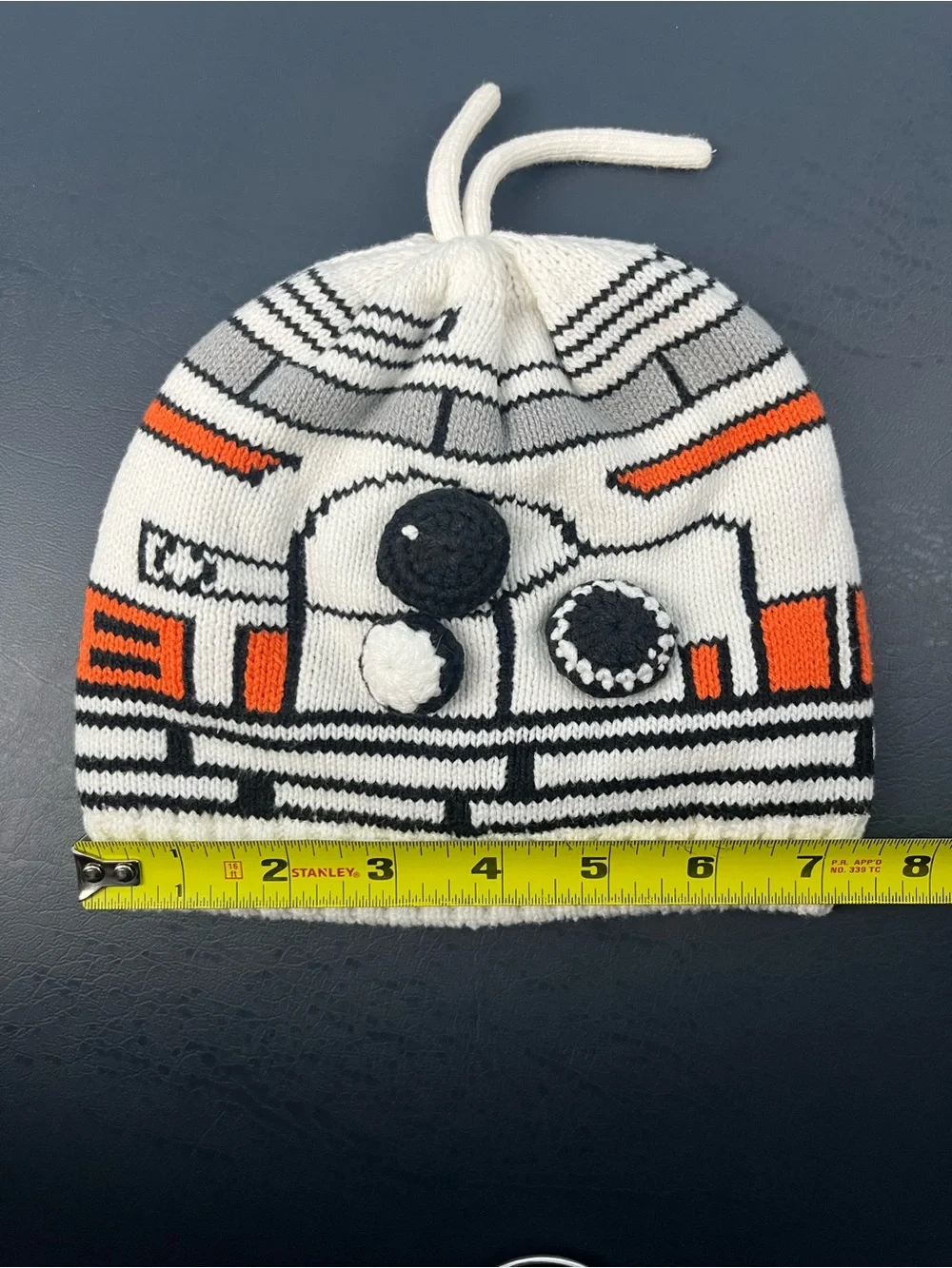 Hanna Andersson BB-8 Star Wars knit beanie